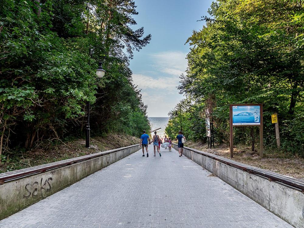 Hotel U Sylwi Domki Drewniane Trzęsacz Exteriér fotografie